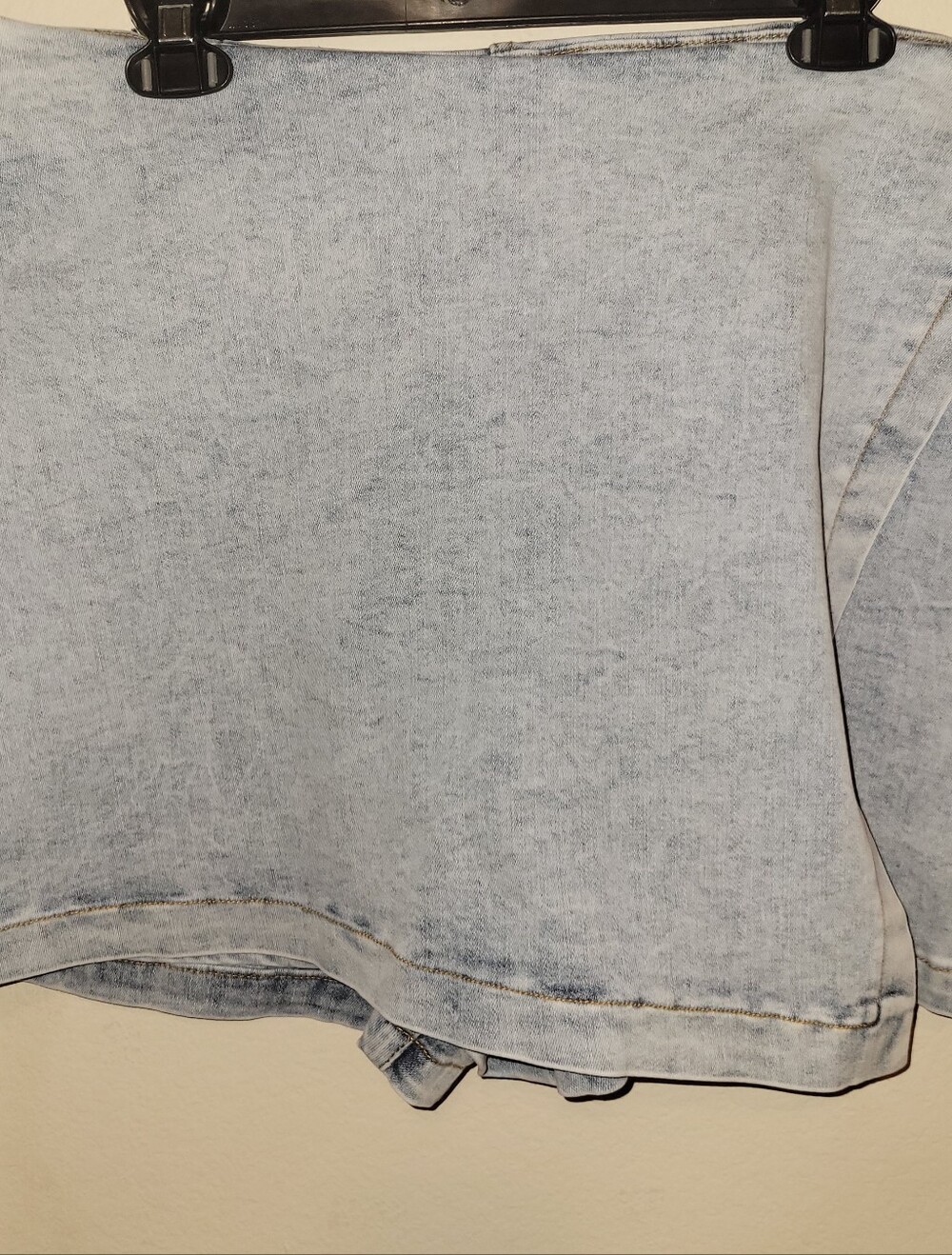 Pink Lily Light Wash Denim Mini skort size xxl